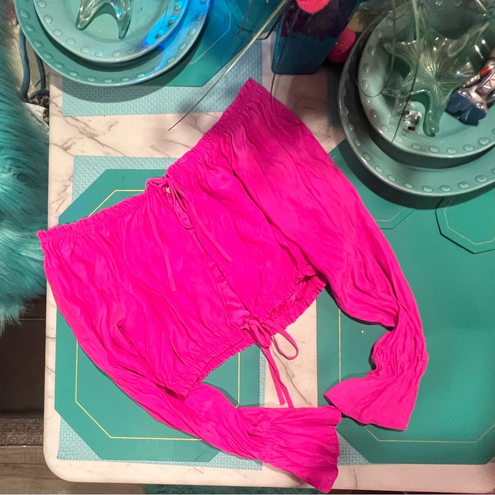 Women’s /Juniors Silk Crop Top